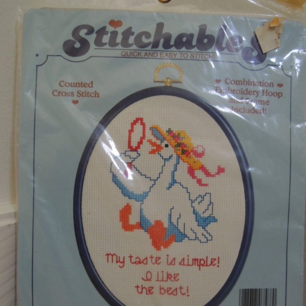 Dimensions Stitchables Cross Stitch Kit "My Taste is Simple" Hoop + Frame Combo